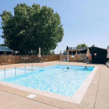 Camping La Pree Les Portes-en-Re Exterior foto