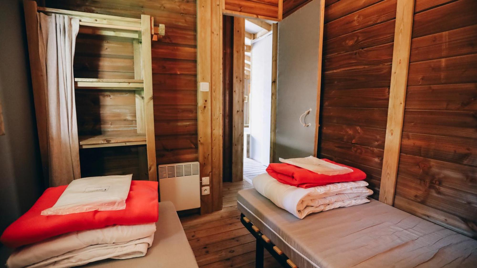 Camping La Pree Les Portes-en-Re Cameră foto