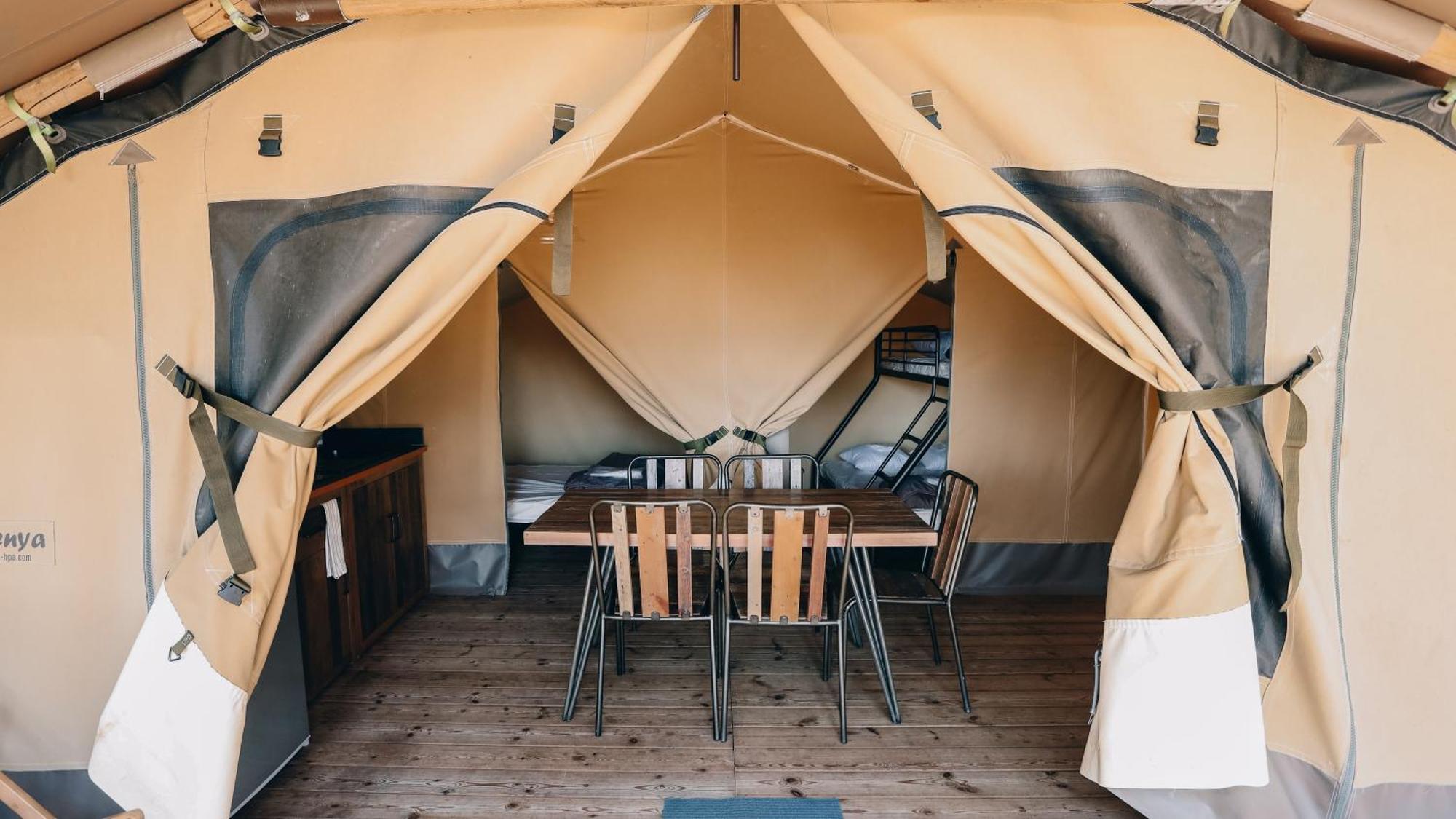 Camping La Pree Les Portes-en-Re Cameră foto