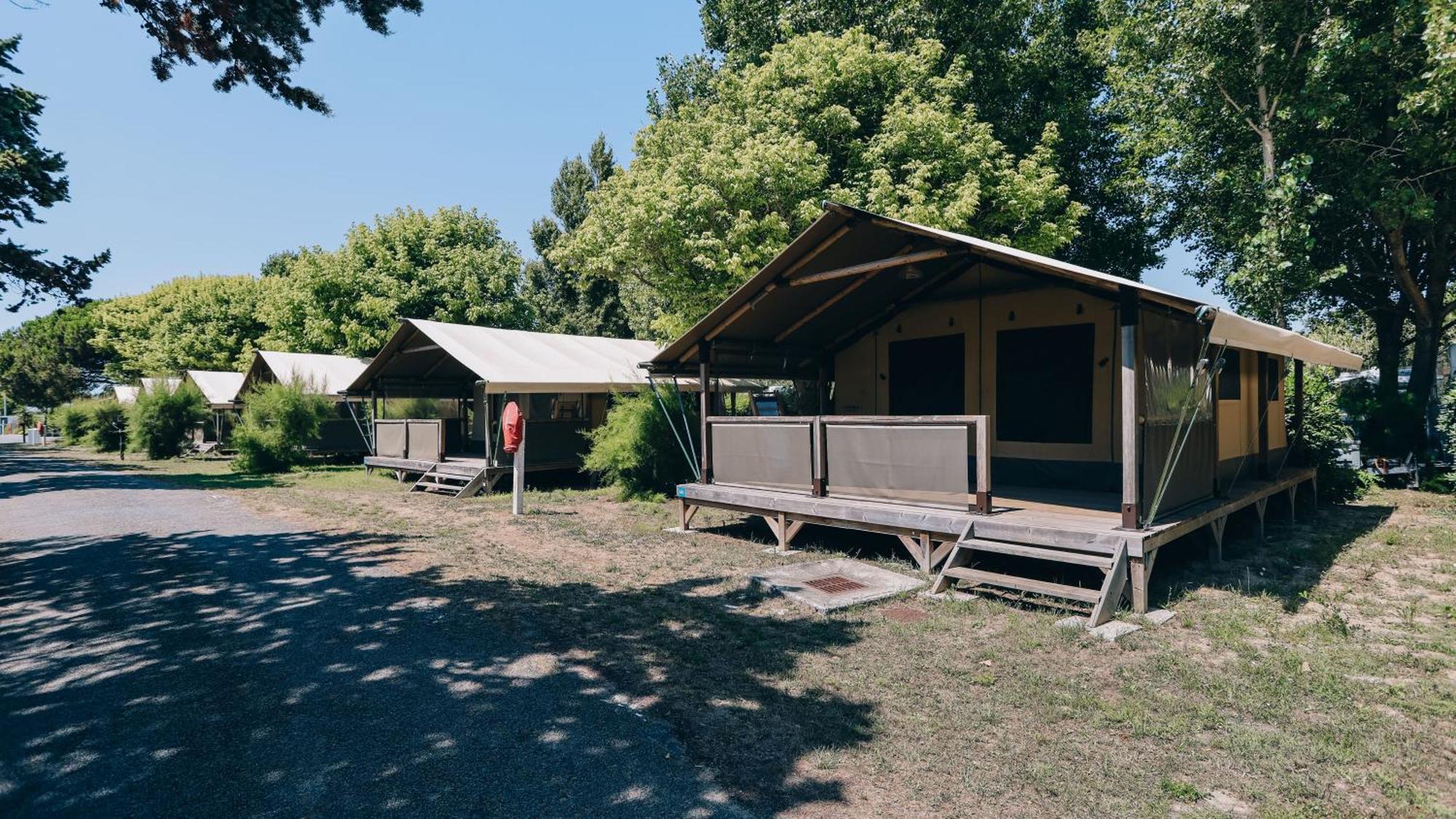 Camping La Pree Les Portes-en-Re Cameră foto